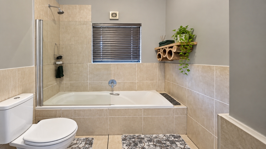 2 Bedroom Property for Sale in Parklands Western Cape
